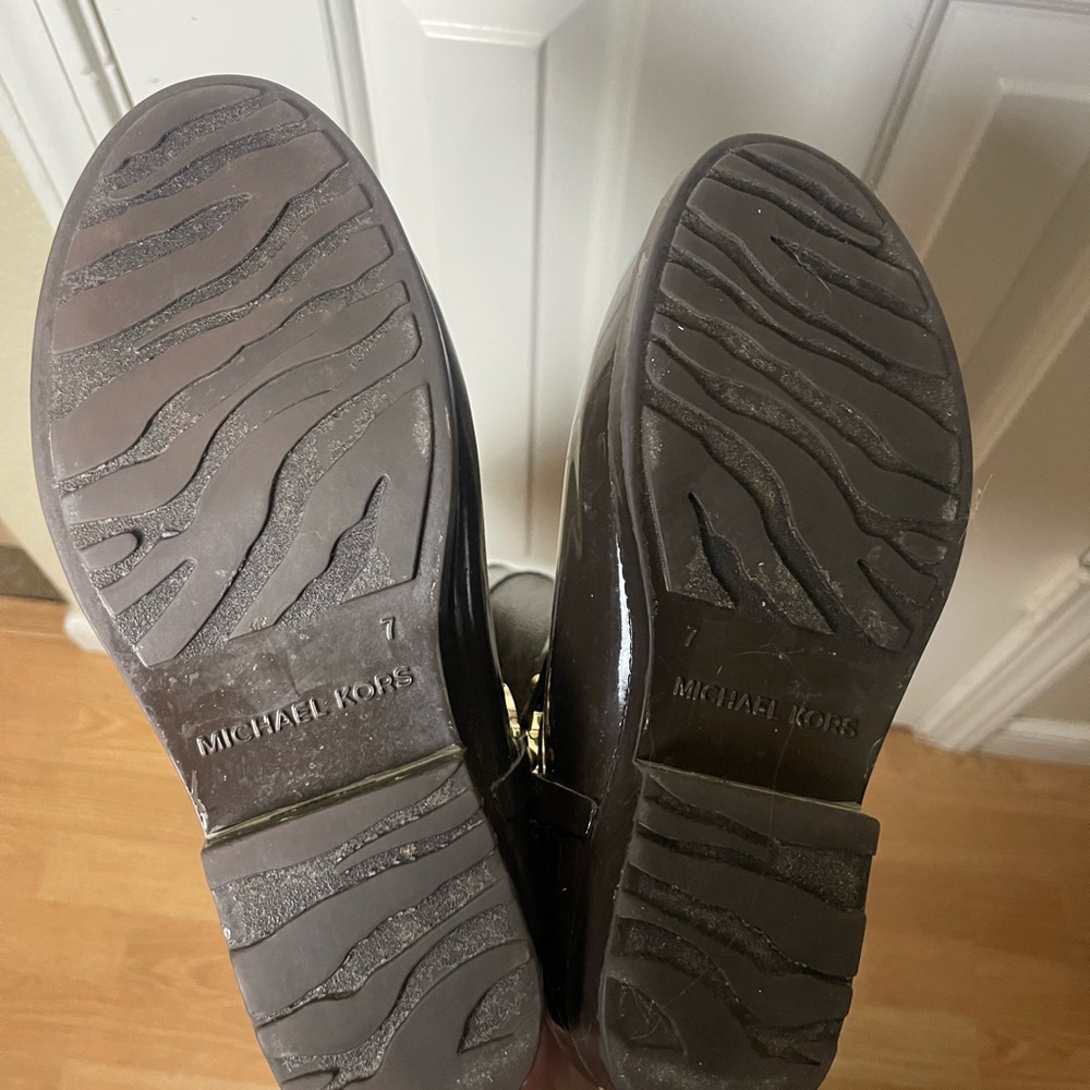 Michael Kors Women’s Size 7 Tall Brown Winter Rain Boots with Buckle Detail - Picture 6 of 11